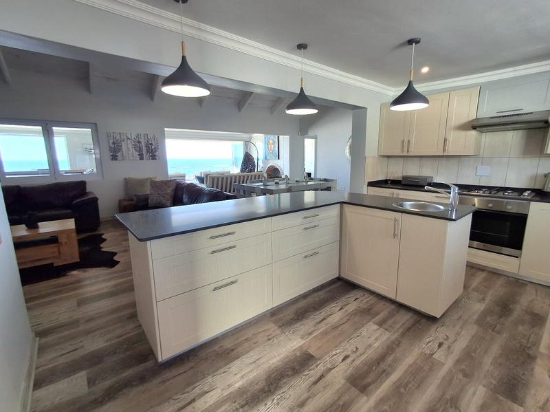 4 Bedroom Property for Sale in Da Gama Bay Western Cape